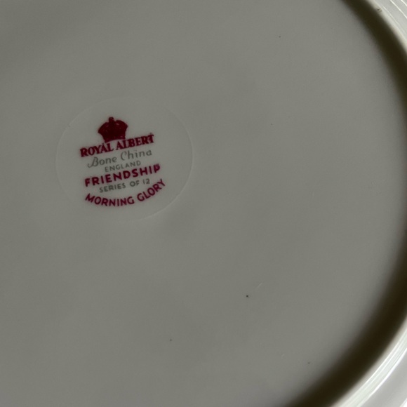Set of 2 Royal Albert Bone China Friendship plate Morning Glory VINTAGE PRISTINE - Picture 6 of 6
